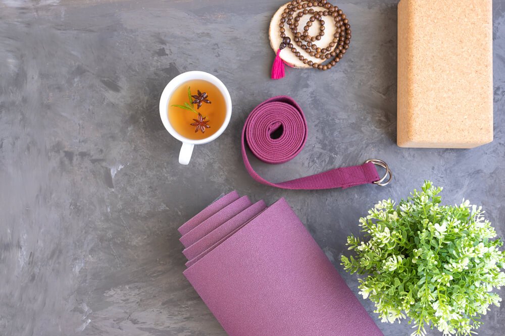 6 Ayurvedic Daily Habits to Align Your Day to Nature’s Rhythms (And Optimize Health and Happiness!)